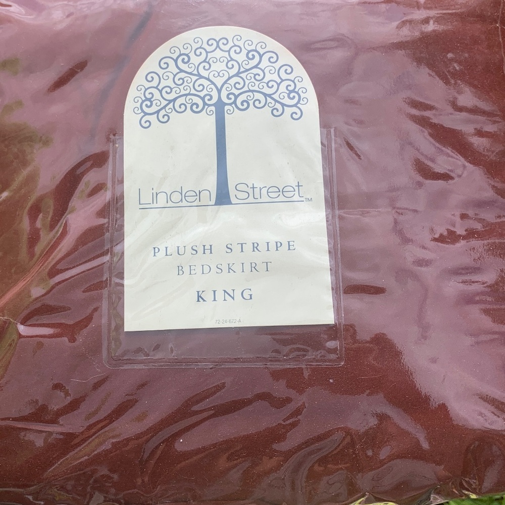 king size bed skirt